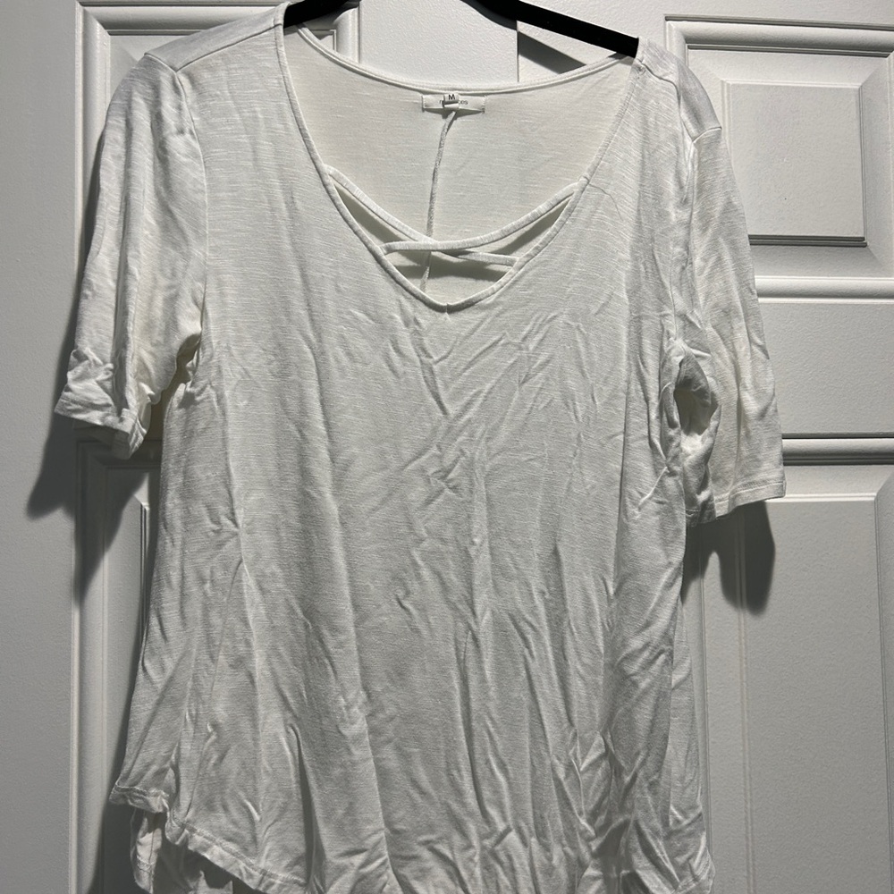 Maurices Cream Short Sleeve V-Neck Top
